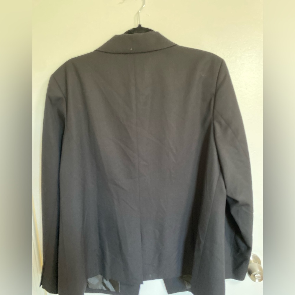 Pendleton Black Blazer Jacket Tailored Elegance S… - image 3